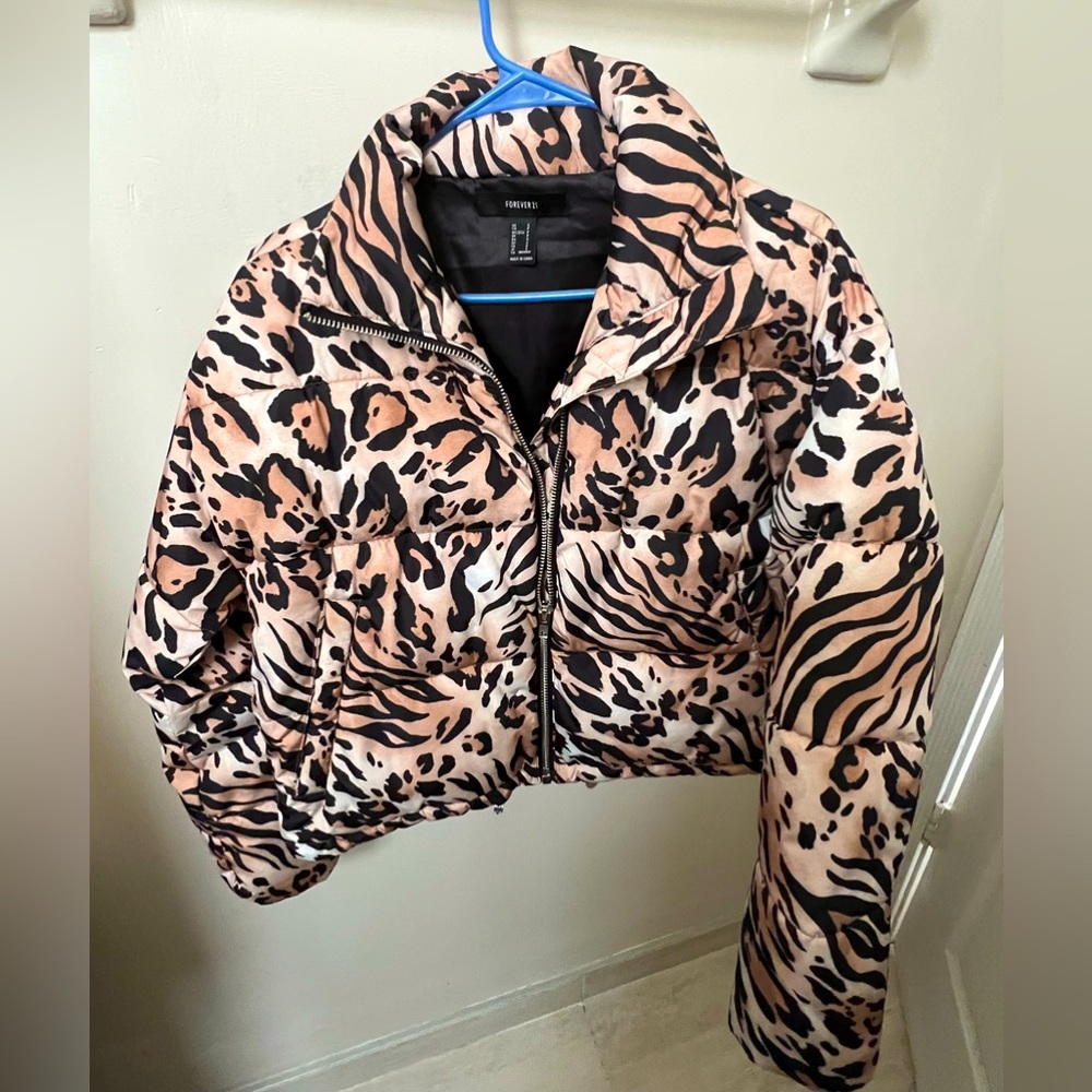 Animal print puffer jacket